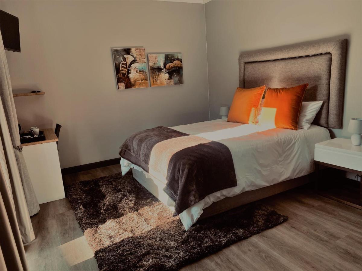 איסט לונדון One Oak B&B מראה חיצוני תמונה