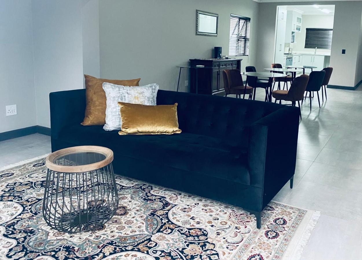 איסט לונדון One Oak B&B מראה חיצוני תמונה
